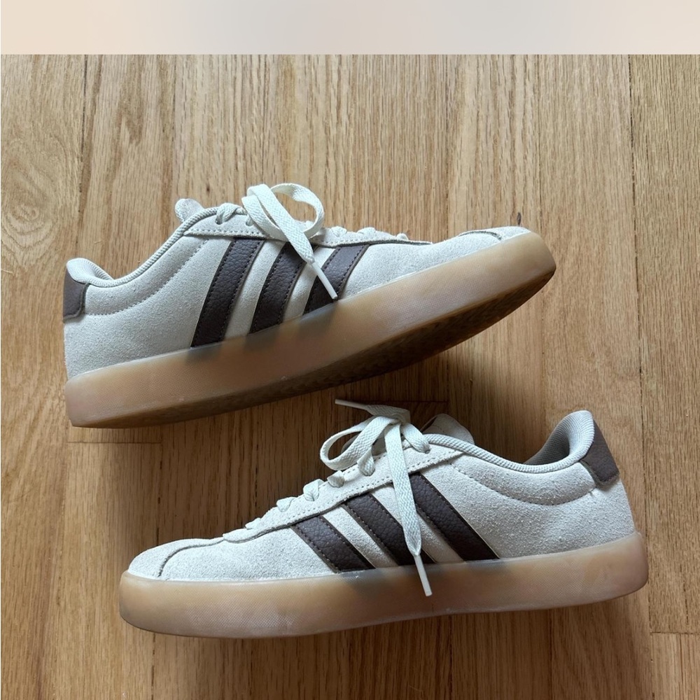 Adidas Sneakers 8